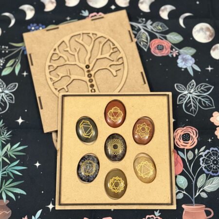 CONJUNTO DE 7 PIEDRAS PARA CHAKRAS GRABADAS